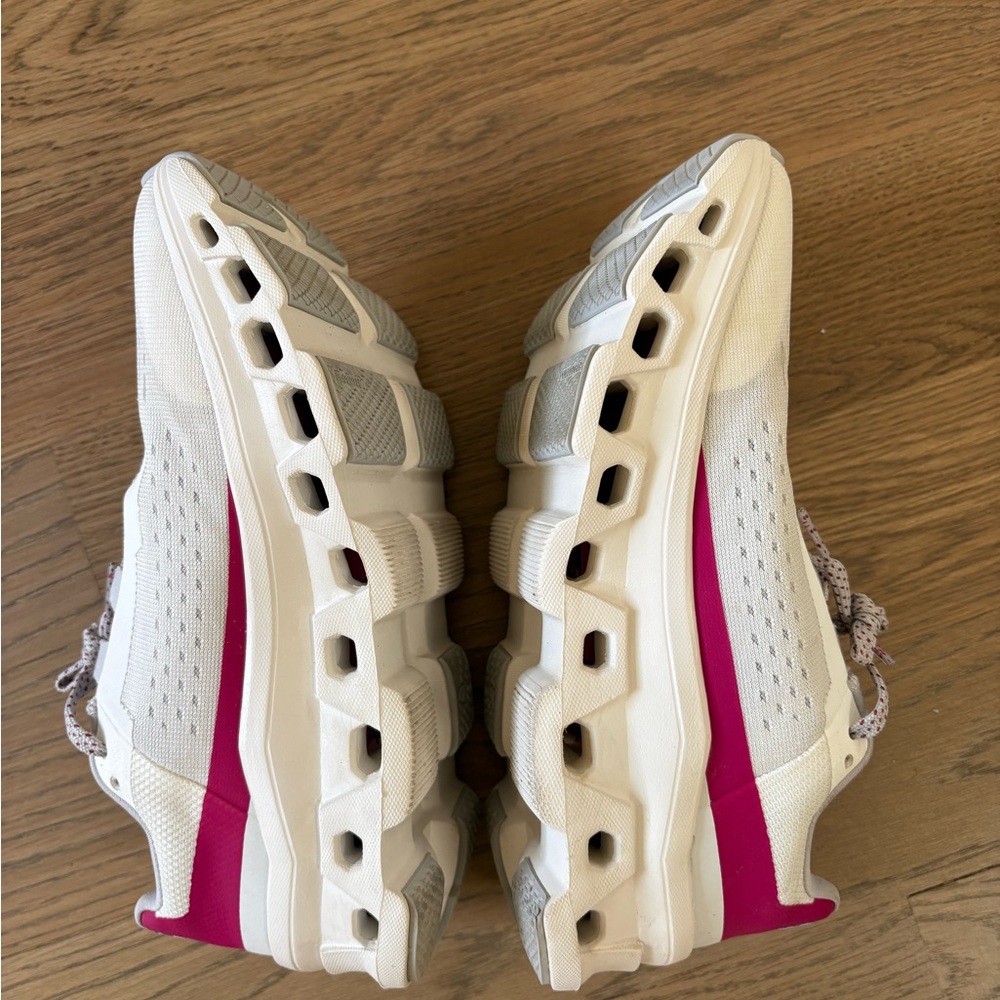 On Running Women's Cloudmonster Sneaker in White with Magenta Accents - Picture 5 of 9